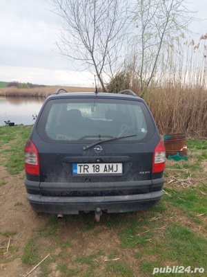 zafira 7 locuri  - imagine 4