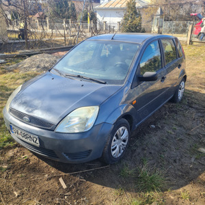 De vânzare Ford fiesta 2004