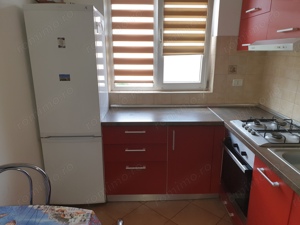 Vând apartament cu 3 camere, etajul 3,zona Sagului  - imagine 12