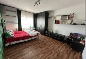 Închiriez camera într-un apartament unei doamne sau Domnișoare!  Preț 500 lei  - imagine 2