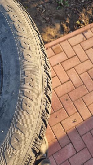 Vând cauciucuri iarna 235 60 R18 - imagine 2