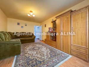 Ap. 3 camere (Transformat in 4 camere) Deva, zona Gojdu, Str. Zamfirescu, 70 mp, parter... - imagine 4