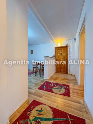 Ap. 3 camere (Transformat in 4 camere) Deva, zona Gojdu, Str. Zamfirescu, 70 mp, parter... - imagine 2