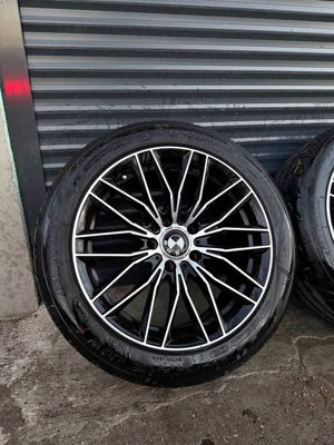 Vand jante BMW R18,bicolore.diamont cut, impecabile,aproape noi,dotate cu cauciucuri DOT 2024