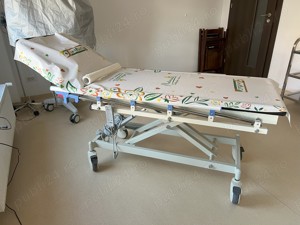 Masa electrica pentru consultatii