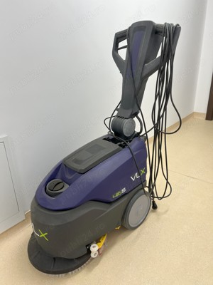 Masina de spalat VLX 416S + Aspirator umed uscat Tennant V-WD-62 litri  