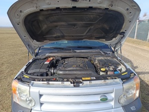 Land rover Discovery 3  - imagine 4