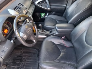 Vând Toyota rav 4 benzina automata  - imagine 3