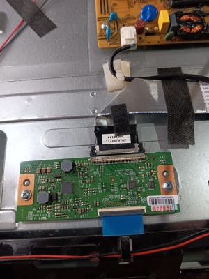 tcon LG 32-37 row2.1 6870c-0442b de pe tv Vortex ledv-32v289 - imagine 2