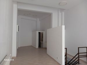 BRASADAS închiriază spatiu comercial RENOVAT Lipscani 120mp. - imagine 3