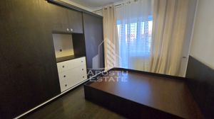 Apartament cu 3 camere, decomandat, zona Lipovei - imagine 3