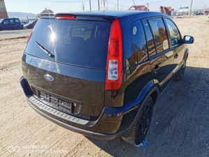 Ford Fusion Plus + an 2010 - imagine 3