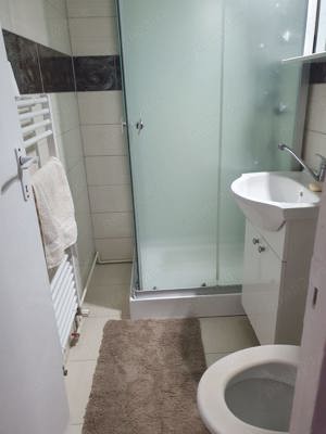 Închiriez apartament cu 2 camere  - imagine 6