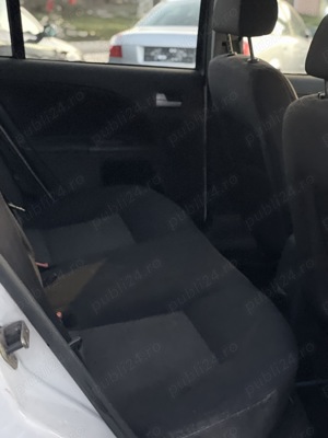 Ford Mondeo 1.8 tddi  - imagine 7 Ford Mondeo 1.8 tddi  - imagine 7