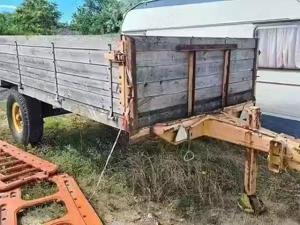 Remorca second hand agricola pe o axa
