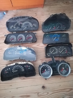 Ceasuri bord diverse modele - imagine 2