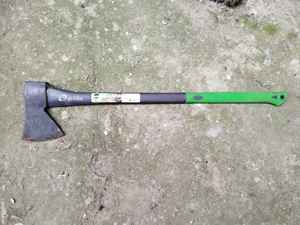 Toporișcă, lungime coada 90cm folosita foarte puțin, lama ca noua