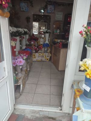 Inchiriez spatiu comercial