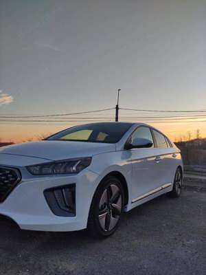 Vând Hyundai Ioniq Hibrid 2021   Eco-friendly - imagine 2