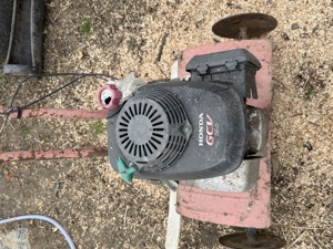 Vând motocultor Honda 