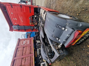 Volvo FH12 440CP an 2006 cap tractor 6500euro - imagine 7