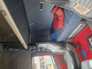 Volvo FH12 440CP an 2006 cap tractor 6500euro - imagine 5