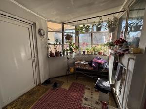 Casa central singur in curte  - 150 mp util - 411 mp curte - imagine 5