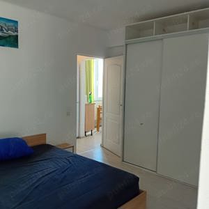 Închiriez apartament cu 3 camere în zona Bălcescu  - imagine 3