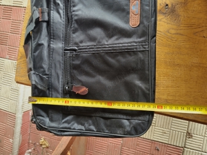 Genti de umar și laptop 