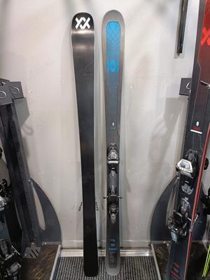  Schiuri ski Volkl Mantra 88 de 170cm cu legături Marker