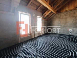 Duplex 4 camere si teren de 300 mp - zona Mosnita Veche  - imagine 5