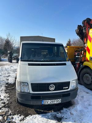 De vanzare VW LT35 7 locuri  prelata 2005  motor 2.5 cm3