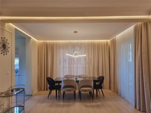 Triplex pe colt cu 2 fronturi stradale – Eleganta si confort in Dumbravita