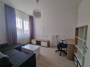 Triplex pe colt cu 2 fronturi stradale – Eleganta si confort in Dumbravita - imagine 13