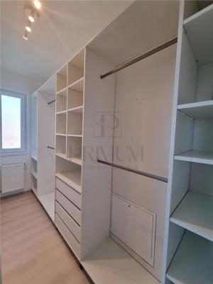 Triplex pe colt cu 2 fronturi stradale – Eleganta si confort in Dumbravita - imagine 15