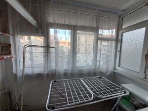 Vând apartament 2 camere etaj 2 în Botoșani zona Școlii nr.8  - imagine 9