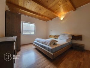 Casa de vacanta, teren 2500 mp, sat. Casoaia - imagine 12