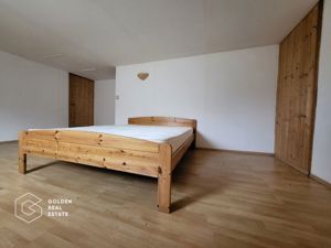 Casa de vacanta, teren 2500 mp, sat. Casoaia - imagine 14