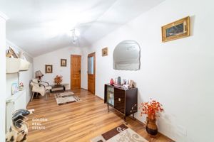 Vila de lux, P+E, in inima orasului Arad, 4 dormitoare, 210mp, KM 0-central - imagine 4