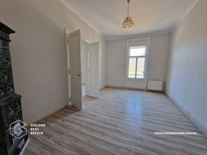 Apartament 3 camere renovat, ultracentral, etaj 3, cladirea Catedralei Catolice - imagine 2