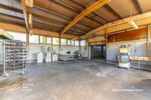 Locuinta de familie cu spatiu ideal pentru dezvoltarea unei afaceri - imagine 15