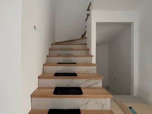 Casa cu garaj I Zona Ikea | Curte 370 mp - imagine 13