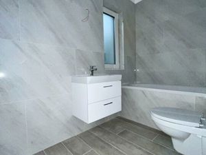 Direct Dezvoltator - 3 Camere - 2 Bai - 67-69 mp