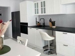 2 Camere - Mobilat -Parcare Privata - Giroc - Zona Future - imagine 9