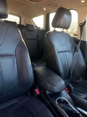 Ford kuga 2013 - imagine 7 Ford kuga 2013 - imagine 7