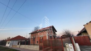 Casa individuala,190 mp utili,garaj si teren de 700 mp,Satchinez - imagine 2