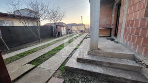 Casa individuala,190 mp utili,garaj si teren de 700 mp,Satchinez - imagine 9