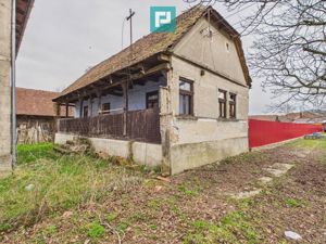 Casă la roșu în localitatea Almaș, Arad. - imagine 5