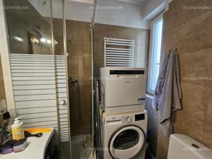 Apartament deosebit 2 camere, etajul 3, semidecomandat, cu parcare, Bogdăneștilor, colț cu Mendeleev - imagine 9