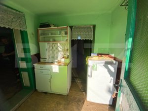 Casa veche cu 4 camere,  teren 1800 mp, Henig - imagine 7